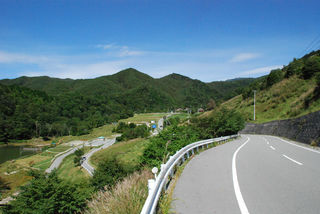 02.jpg